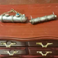 دوعدد جای دعا با محفظه خوب درمحکم بسته میشود