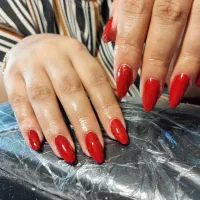 کاشت ناخن فقط400تومن. ترمیم ناخن فقط 250تومن|خدمات آرایشگری و زیبایی|سلماس, |دیوار