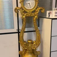 ساعت ایستاده