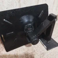 پایه نگهدارنده تلویزیون