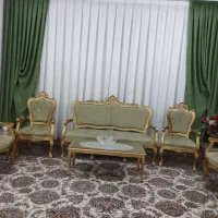 مبل و میز نهار خوری