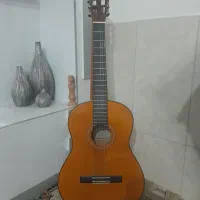 گیتار یاماها C70