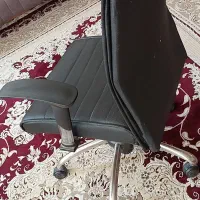 صندلی چرخدار مدیریت