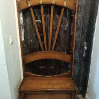 جاکفشی آویز دار