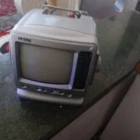 تلویزیون کوچک درحدنو