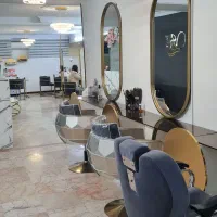 اجاره اتاق ،میز ناخن ،تخت مژه ،یونیت