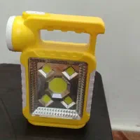 چراغ قوه خورشیدی