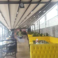 کمک بار ترجیحا خانوم پاره وقت