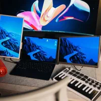 مانیتور اکسترنال برند V2com