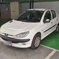 206 صندوق دار V8  سفید مدل 96