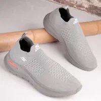 کفش‌های ضد بو و قابل شستشو، خرید آسان و سریع