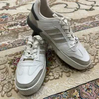 ونس آدیداس فروشی سایز 43 نو