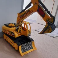 بیل مکانیکی بزرگ اسباببازی|اسباببازی|مهران (ایلام), |دیوار