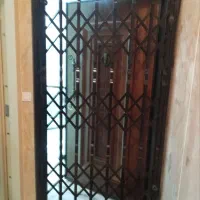 حفاظ و درب آکاردئونی با کیفیت متری۴۰۰۰