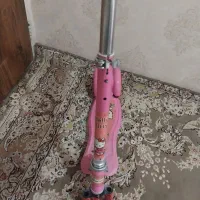 اسکوتر|دوچرخه، اسکیت، اسکوتر|اقبالیه, |دیوار