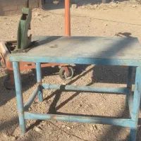 گیره ومیزکار|ابزارآلات|برخوار, |دیوار