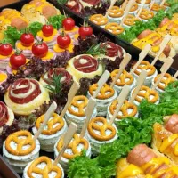 فینگر فود و چیدمان ۱۰سال سابقه تنوع پکیج