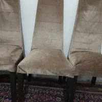 ۶عدد صندلی بایک میز چوبی ۶ نفره