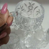 فنجان و قندان