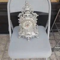 ساعت قدیمی المینیوم