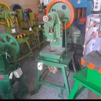 کارگر پرس کار