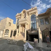 ویلای تریبلکس کلاسیک با سرایداری اختصاصی