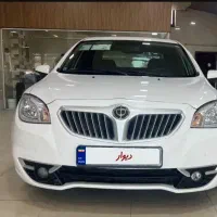 برلیانس ۳۳۰ مدل ۹۹ درحد صفر