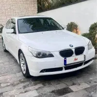 بی ام و ۵۲۵ بی رنگ