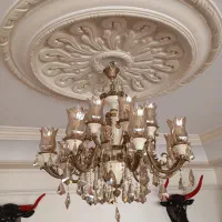 لوستر۱۶شاخه مناسب جهزیه