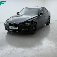 بی ام و ۳۲۰ ۲۰۱۳ (فرمولا گالری)