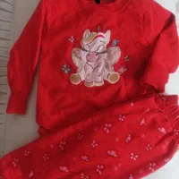 تعدادی لباس دخترانه