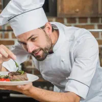 استخدام نیروی آشپزخانه