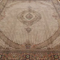 فرش ۹متری نقش ماهی ۷۰۰ شانه