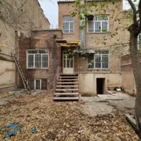 خانه-حیاط-دار-قدیمی-مناسب-تولیدی-و-انبار