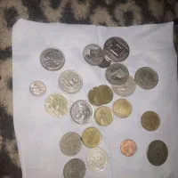 مقداری سکه خارجی وایرانی