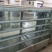 ویترین شیرینی