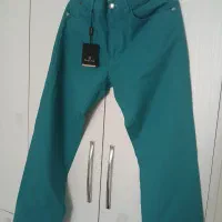 تعدادی شلوار مانتو شومیز هرکدام ۱م