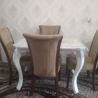 میز غذاخوری ۴ نفره