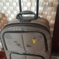 چمدان|کیف، کفش، کمربند|مراغه, |دیوار