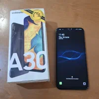 گوشی سامسونگ a30 تمیز