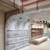 مغازه بلوار اصلی/ سندآزاد /با قابلیت تهاتر با واحد