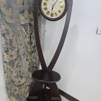 ساعت ایستاده