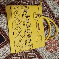 کیف در حد نو یکی از دسته هاش جدا شده 450 خریدم|کیف، کفش، کمربند|اصفهان, خوراسگان|دیوار