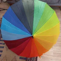 چتر رنگین کمانی