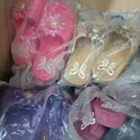 مقداری دمپایی حراج 50 به علت جمع آوری مغازه|کیف، کفش، کمربند|مشکین‌دشت, |دیوار