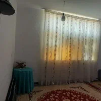 مغازه در خیابان اسمان