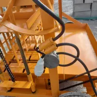 ساخت دستگاهای بلوک زنی وخلاطه