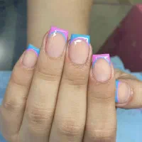 کاشت ناخن|خدمات آرایشگری و زیبایی|محمدشهر, ولدآباد|دیوار