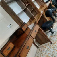 میز تحریر کتابخانه ای