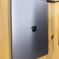 Macbook pro m2